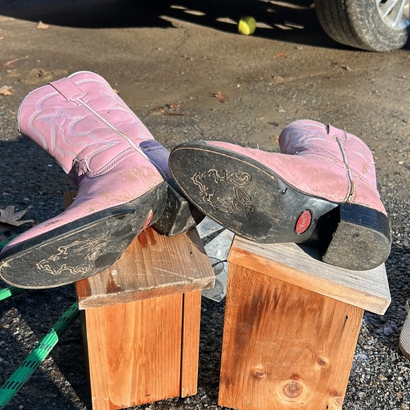 Girls cowboy boots size 2 - Picture 2 of 2